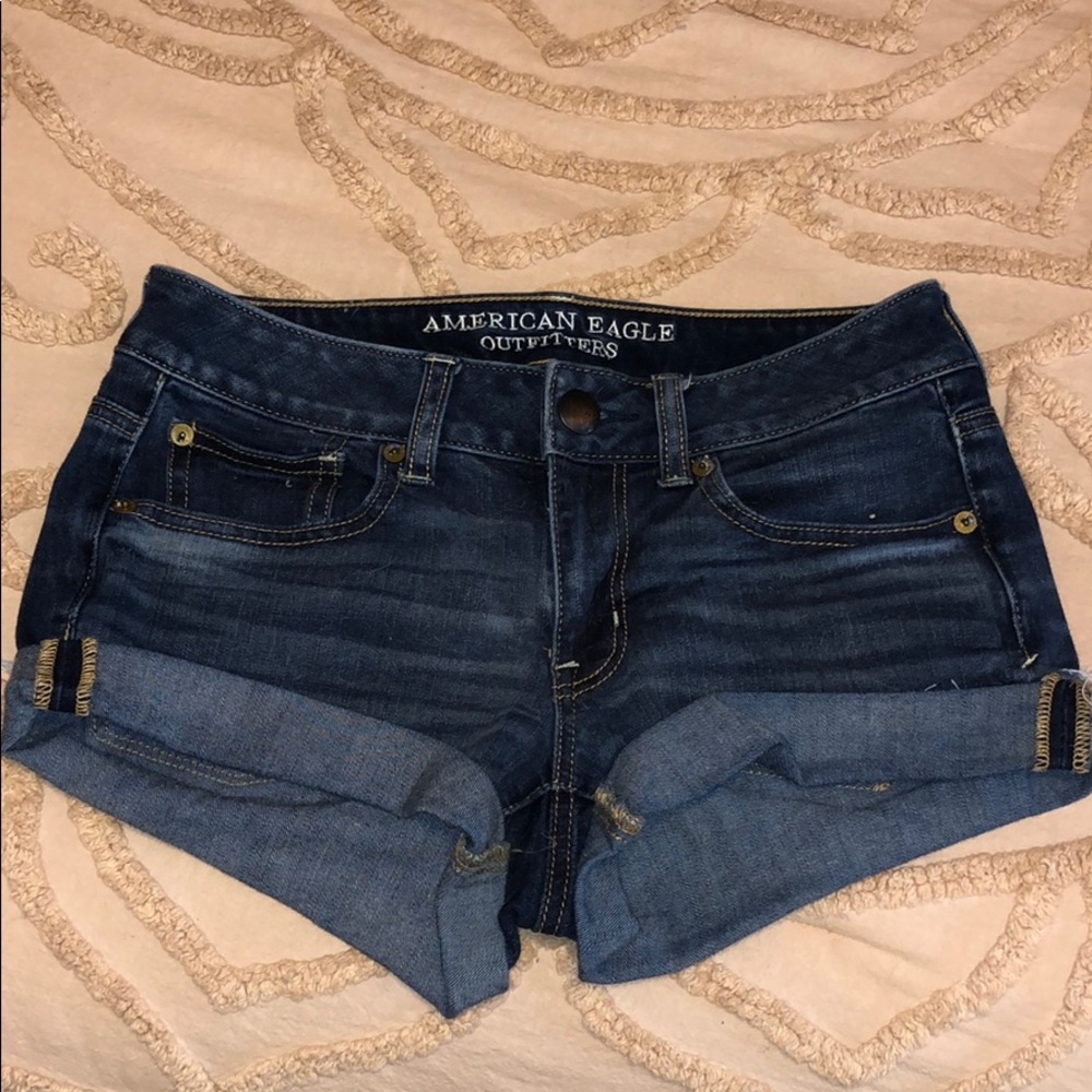 dark wash of american eagle  jean shorts